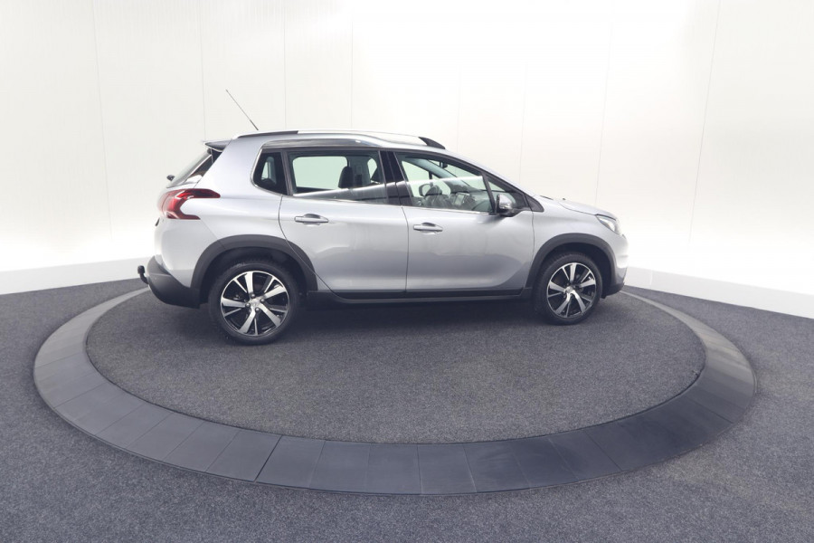 Peugeot 2008 PureTech 110 Allure | Trekhaak | Apple Carplay | Parkeersensoren | Navigatie