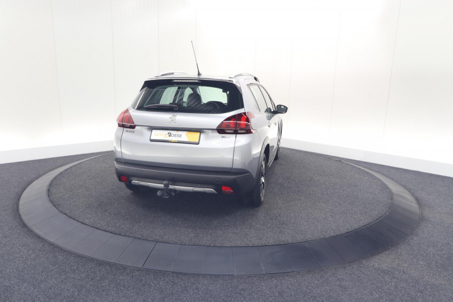 Peugeot 2008 PureTech 110 Allure | Trekhaak | Apple Carplay | Parkeersensoren | Navigatie