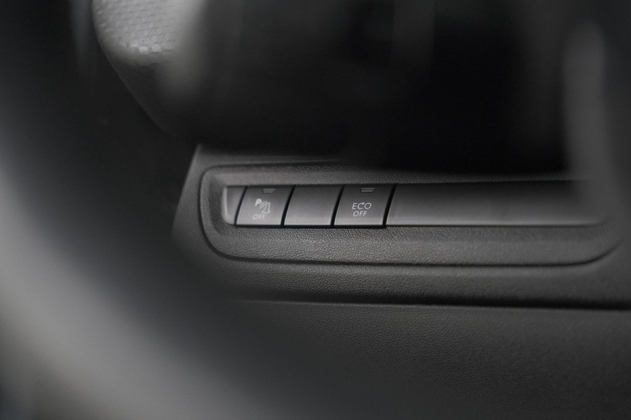 Peugeot 2008 PureTech 110 Allure | Trekhaak | Apple Carplay | Parkeersensoren | Navigatie