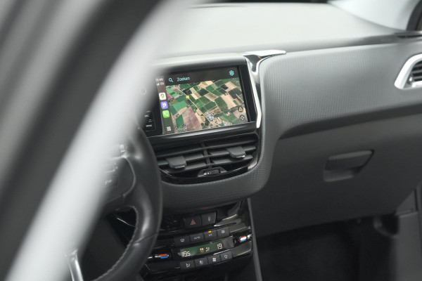 Peugeot 2008 PureTech 110 Allure | Trekhaak | Apple Carplay | Parkeersensoren | Navigatie