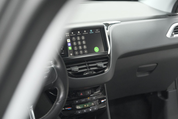 Peugeot 2008 PureTech 110 Allure | Trekhaak | Apple Carplay | Parkeersensoren | Navigatie
