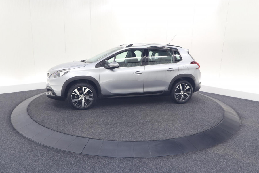Peugeot 2008 PureTech 110 Allure | Trekhaak | Apple Carplay | Parkeersensoren | Navigatie