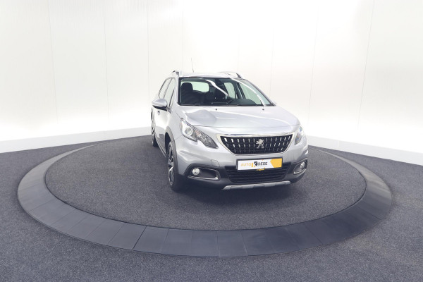 Peugeot 2008 PureTech 110 Allure | Trekhaak | Apple Carplay | Parkeersensoren | Navigatie