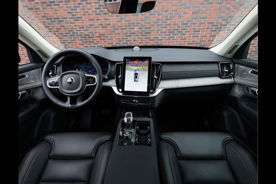 Volvo XC90 T8 AWD Ultra Dark | Direct beschikbaar - luchtvering - trekhaak