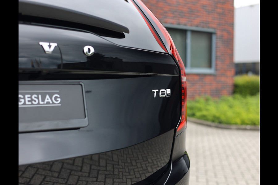 Volvo XC90 T8 AWD Ultra Dark | Direct beschikbaar - luchtvering - trekhaak