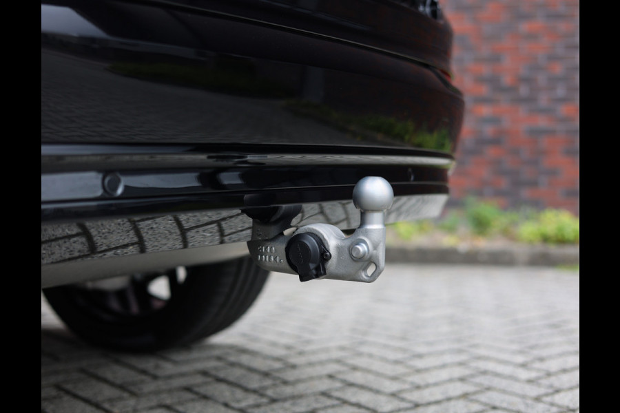 Volvo XC90 T8 AWD Ultra Dark | Direct beschikbaar - luchtvering - trekhaak