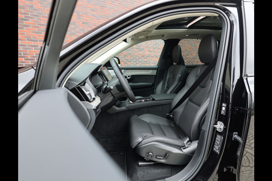 Volvo XC90 T8 AWD Ultra Dark | Direct beschikbaar - luchtvering - trekhaak
