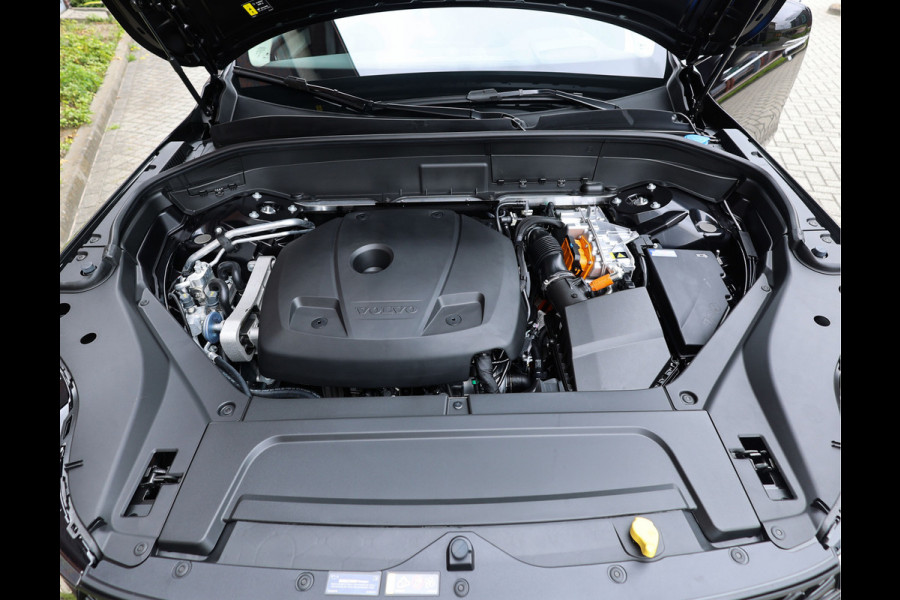 Volvo XC90 T8 AWD Ultra Dark | Direct beschikbaar - luchtvering - trekhaak