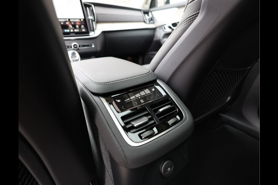 Volvo XC90 T8 AWD Ultra Dark | Direct beschikbaar - luchtvering - trekhaak