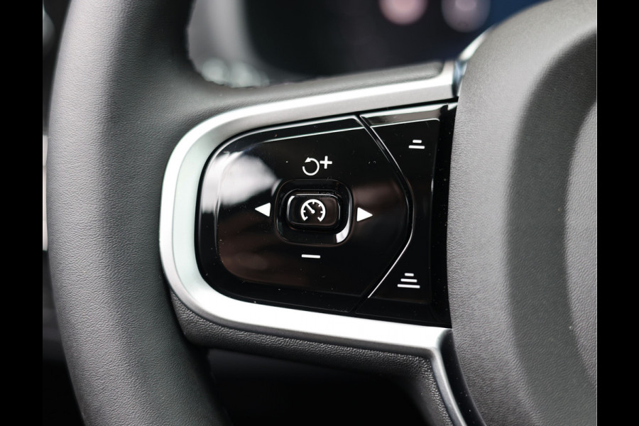 Volvo XC90 T8 AWD Ultra Dark | Direct beschikbaar - luchtvering - trekhaak