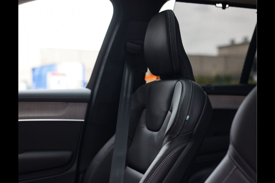 Volvo XC90 T8 AWD Ultra Dark | Direct beschikbaar - luchtvering - trekhaak