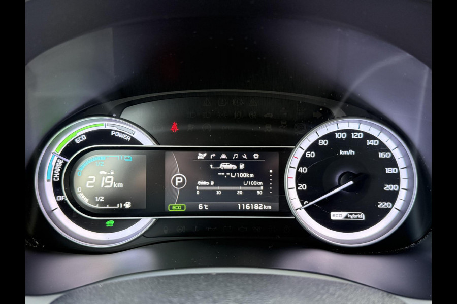 Kia Niro 1.6 GDi Hybrid SportsLine 2e Eigenaar,Camera,Navi,Leder,Clima,Cruise,Stoelverw.Stuurverw.Stoelventilatie,Pdc,Lm velgen,N.A.P,Nieuwe Apk bij Aflevering