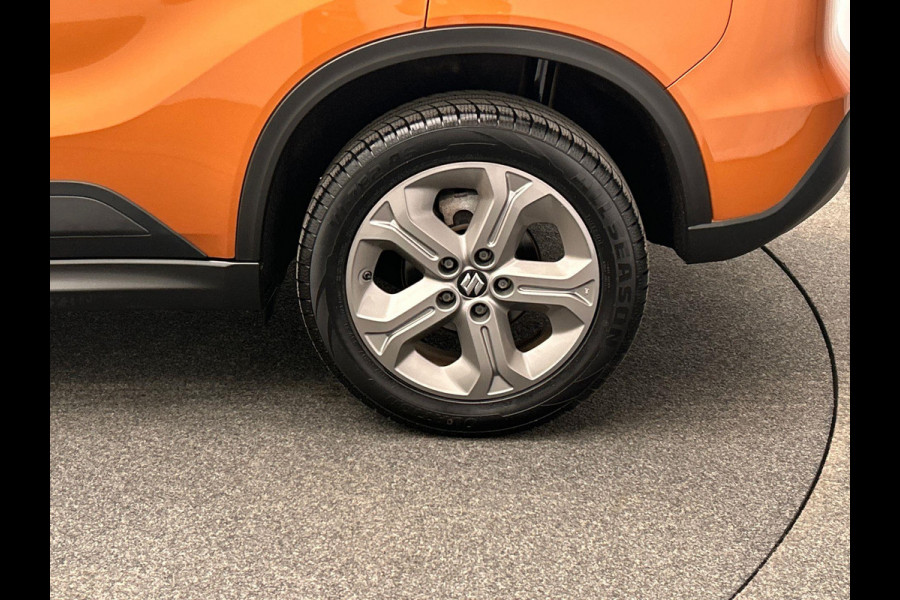 Suzuki Vitara 1.6 Exclusive Carplay Camera Navigatie Climate-control Cruise Stoelverwarming