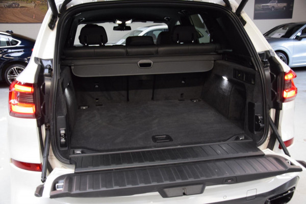 BMW X5 XDrive40i High Executive |M-Pakket|22 inch|ACC|Keyless-entry|