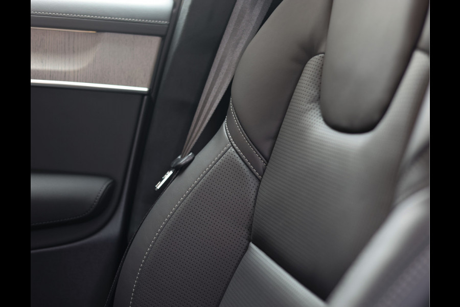 Volvo XC90 T8 AWD Ultra Dark | Platinum Grey - Direct beschikbaar!