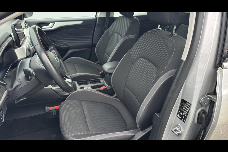 Ford FOCUS Wagon 1.0 EcoBoost Hybrid Trend Edition Business LEES ADVERTENTIE !!!!