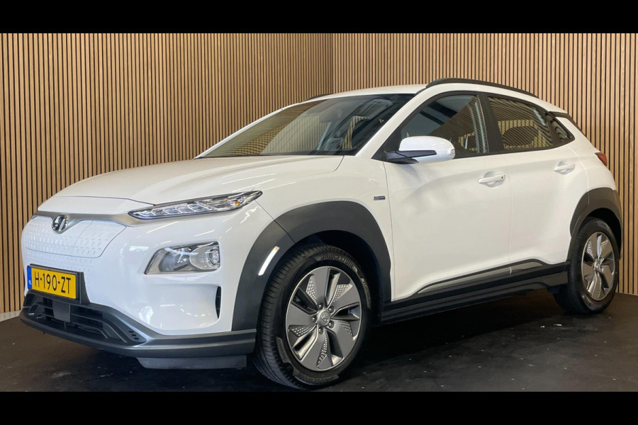 Hyundai Kona EV Comfort 64 kWh|FACELIFT|3-FASE|ACC|CAMERA|CARPLAY|NAVI|NL- AUTO|NAP|INCL. BTW|1e EIG.|