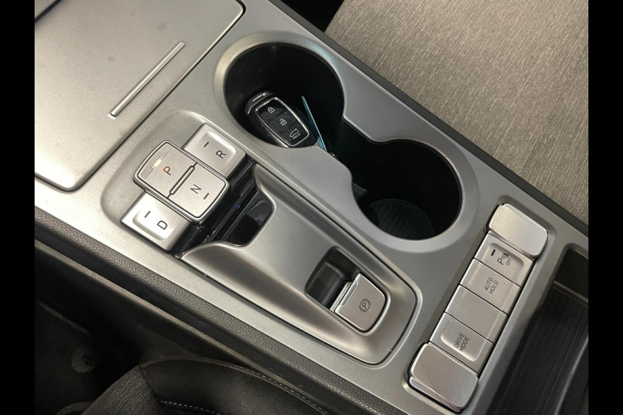 Hyundai Kona EV Comfort 64 kWh|FACELIFT|3-FASE|ACC|CAMERA|CARPLAY|NAVI|NL- AUTO|NAP|INCL. BTW|1e EIG.|