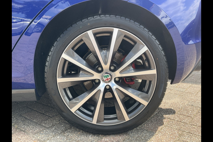 Alfa Romeo Giulietta 1.750 Turbo 241pk Veloce Automaat Carbon Carplay Sport-Stoelen Nav/Cruise Voll.Onderhouden!