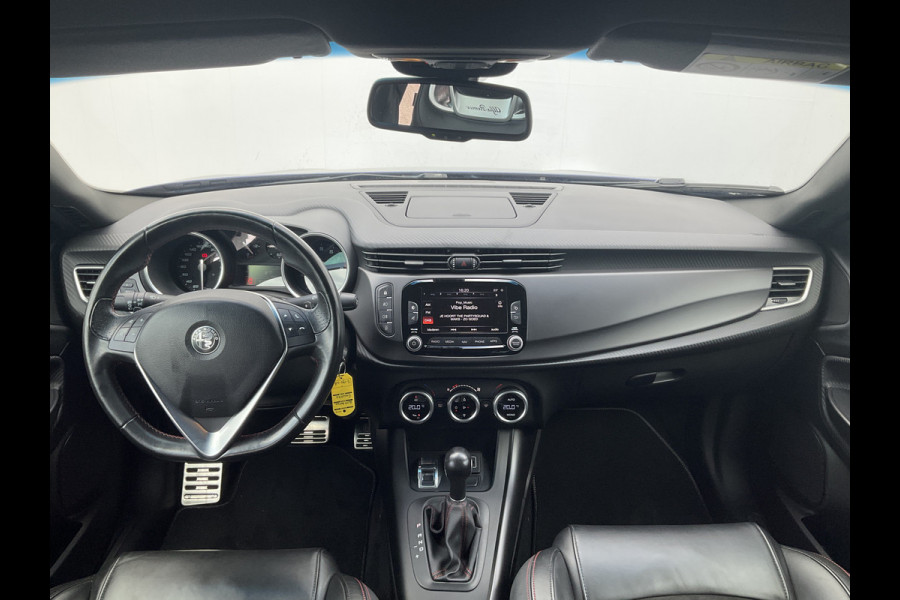 Alfa Romeo Giulietta 1.750 Turbo 241pk Veloce Automaat Carbon Carplay Sport-Stoelen Nav/Cruise Voll.Onderhouden!