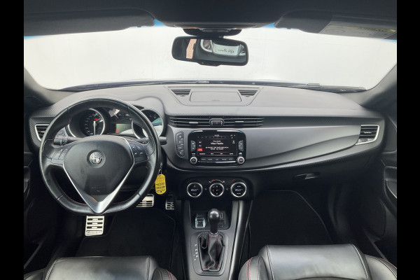 Alfa Romeo Giulietta 1.750 Turbo 241pk Veloce Automaat Carbon Carplay Sport-Stoelen Nav/Cruise Voll.Onderhouden!
