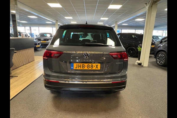 Volkswagen Tiguan 1.4 TSI eHybrid comfort Business+/navi/camera/apple carplay/boeken