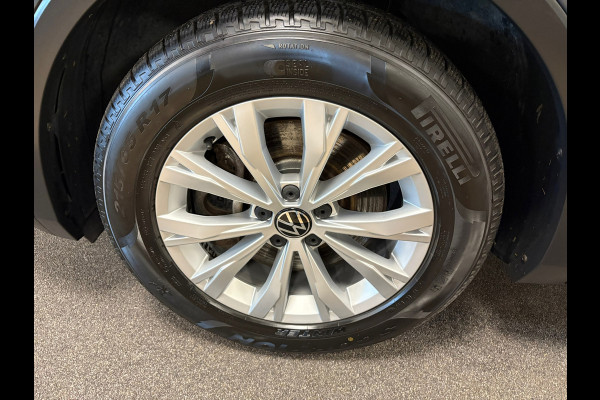 Volkswagen Tiguan 1.4 TSI eHybrid comfort Business+/navi/camera/apple carplay/boeken