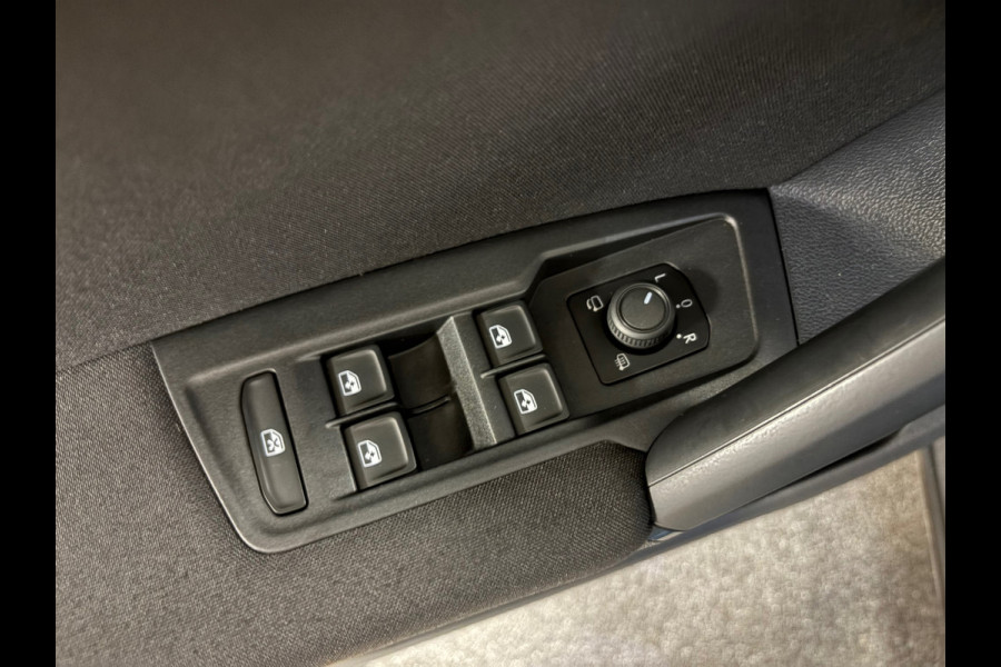 Volkswagen Tiguan 1.4 TSI eHybrid comfort Business+/navi/camera/apple carplay/boeken