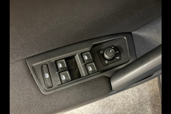 Volkswagen Tiguan 1.4 TSI eHybrid comfort Business+/navi/camera/apple carplay/boeken