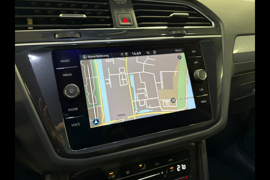 Volkswagen Tiguan 1.4 TSI eHybrid comfort Business+/navi/camera/apple carplay/boeken