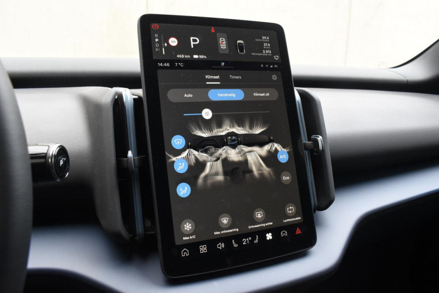 Volvo EX30 272PK Ext. Range Core / Adaptieve Cruise Control/ Climate Pack / Extra getint glas / Dodehoek Detectie / Parkeersensoren/ Achteruitrijcamera/ Warmtepomp/ Google Services/