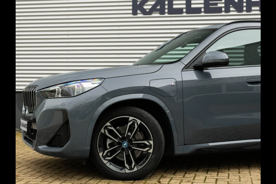 BMW X1 xDrive25e M-Sport - Pano - Driving Ass Prof - Head-Up - Harman Kardon