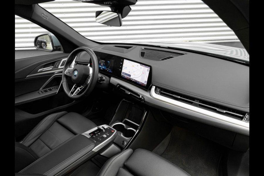 BMW X1 xDrive25e M-Sport - Pano - Driving Ass Prof - Head-Up - Harman Kardon