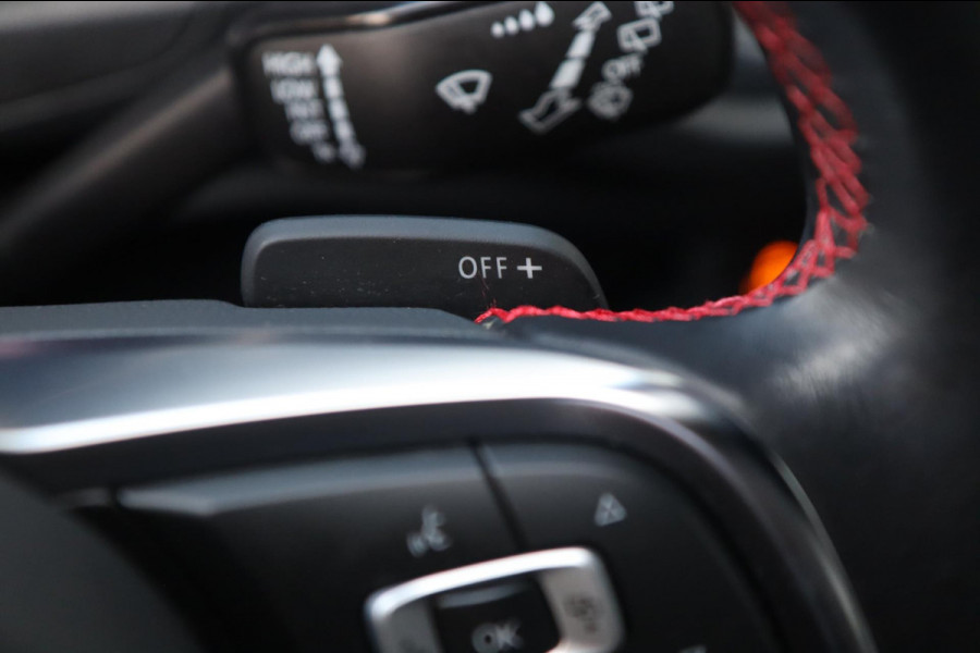 Volkswagen T-Roc 1.5 TSI R-Line / VIRTUAL / CAMERA / ACC / CARPLAY / STOELVERW