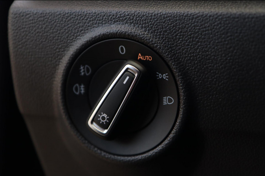 Volkswagen T-Roc 1.5 TSI R-Line / VIRTUAL / CAMERA / ACC / CARPLAY / STOELVERW