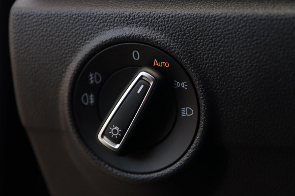 Volkswagen T-Roc 1.5 TSI R-Line / VIRTUAL / CAMERA / ACC / CARPLAY / STOELVERW