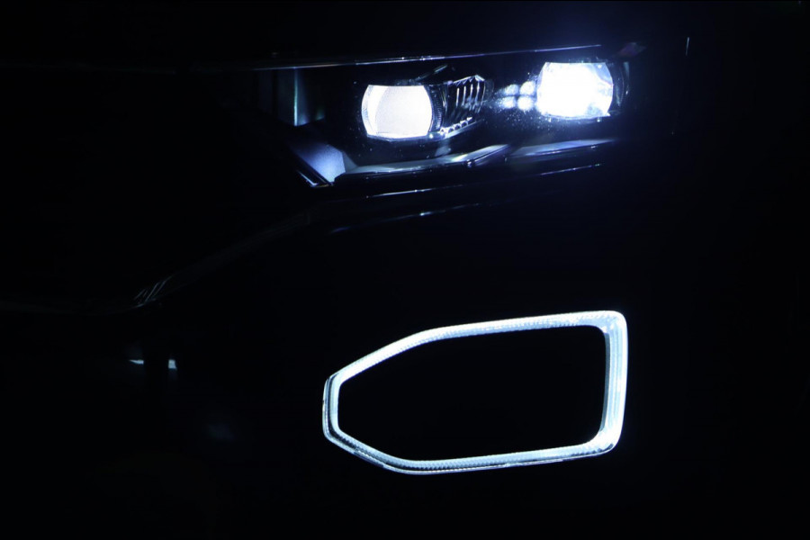 Volkswagen T-Roc 1.5 TSI R-Line / VIRTUAL / CAMERA / ACC / CARPLAY / STOELVERW