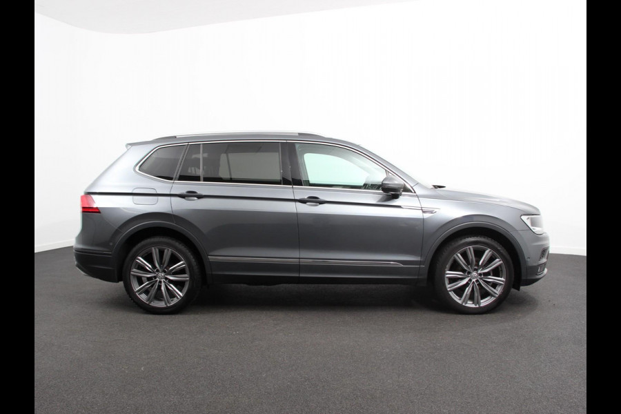 Volkswagen Tiguan Allspace 1.5 TSI DSG Comfortline 7p. | Climate Control | Camera | Parkeer sensoren | Trekhaak | Electrisch bedienbare achterklep | Stoelverwarming