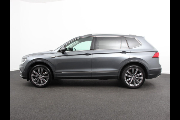 Volkswagen Tiguan Allspace 1.5 TSI DSG Comfortline 7p. | Climate Control | Camera | Parkeer sensoren | Trekhaak | Electrisch bedienbare achterklep | Stoelverwarming