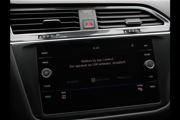 Volkswagen Tiguan Allspace 1.5 TSI DSG Comfortline 7p. | Climate Control | Camera | Parkeer sensoren | Trekhaak | Electrisch bedienbare achterklep | Stoelverwarming