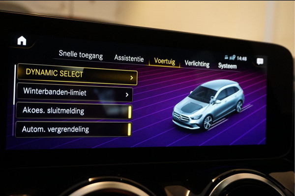 Mercedes-Benz B-Klasse 180 Business Solution Aut7 Night | NAP | Rijkelijk uitgevoerd | Apple Carplay | Camera | Parkeer assistent | Sportinterieur | Cruise + Lane | Sportvelgen | etc