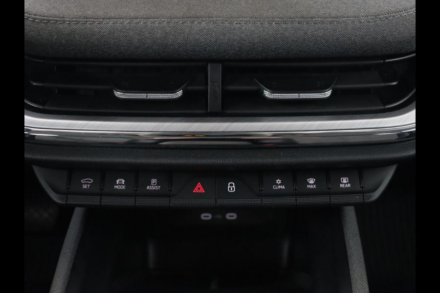 Škoda ENYAQ iV 80 | Trekhaak | Camera | Stuurverwarming | Carplay | Navigatie | 19'' | Full LED | Cruise control | Half leder | Parkeerhulp | Climate control