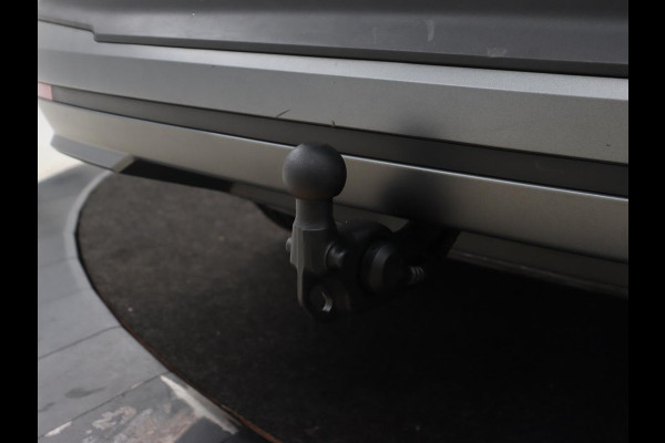 Škoda ENYAQ iV 80 | Trekhaak | Camera | Stuurverwarming | Carplay | Navigatie | 19'' | Full LED | Cruise control | Half leder | Parkeerhulp | Climate control