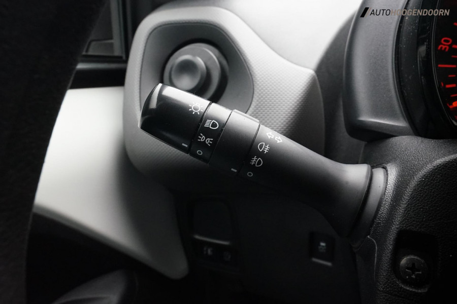 Peugeot 108 1.0 e-VTi Active sportive (AIRCO,LED VERLICHTING,START-STOP,BLUETOOTH,COMFORTSTOELEN,NIEUWE APK,TOPCONDITIE)