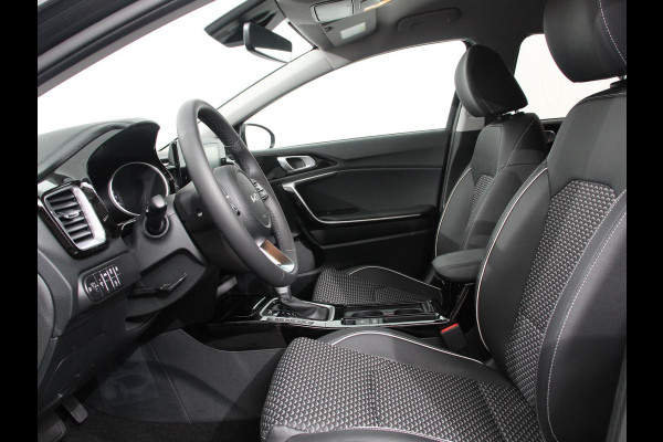 Kia Xceed 1.6 GDi PHEV DynamicLine | DEMO ! | Navigatie | Camera | Climate Control | Cruise control adaptive | Lane assist | Lichtmetalen Velgen | Stoelverwarming