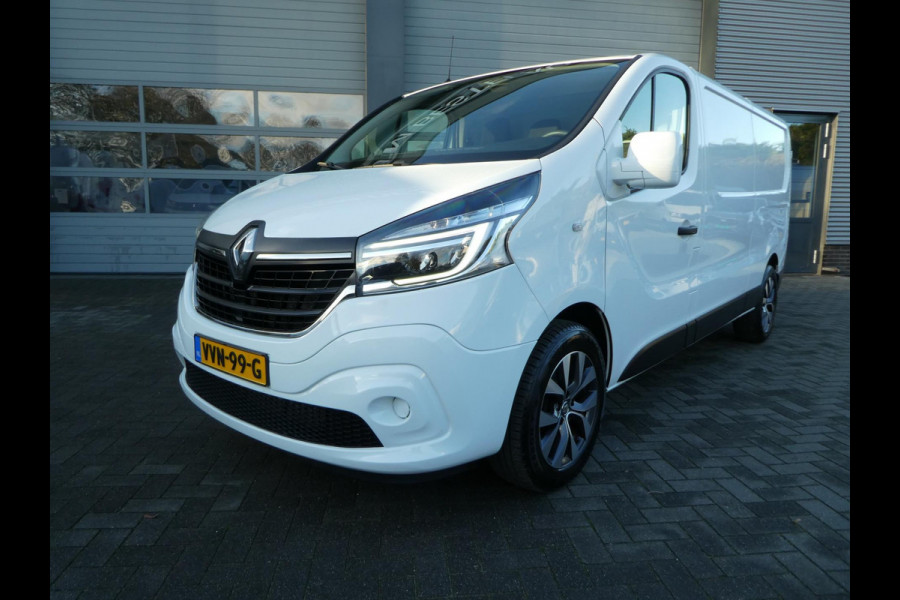 Renault Trafic 2.0 dCi 120 L2H1 lang airco 3 zits