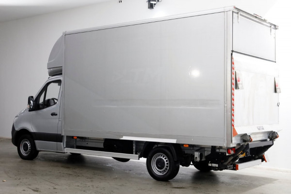 Mercedes-Benz Sprinter 317 CDI 170pk 9G Automaat Bakwagen met laadklep H232cm 08-2023
