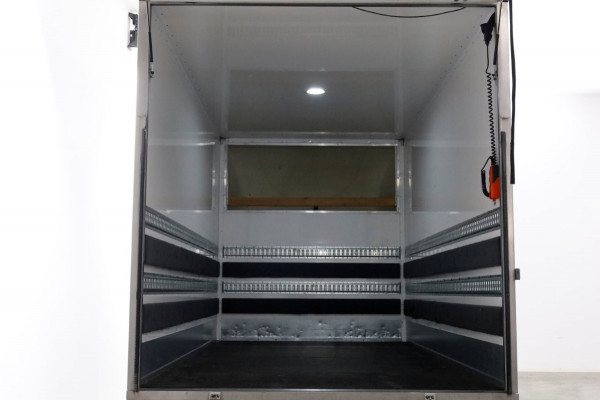 Mercedes-Benz Sprinter 317 CDI 170pk 9G Automaat Bakwagen met laadklep H232cm 08-2023