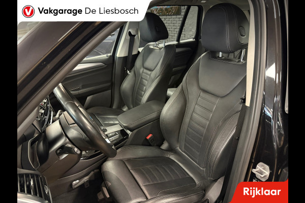 BMW X3 XDrive30e eDrive Edition / Panorama-dak / trekhaak / leder / head-up