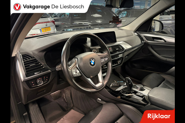 BMW X3 XDrive30e eDrive Edition / Panorama-dak / trekhaak / leder / head-up